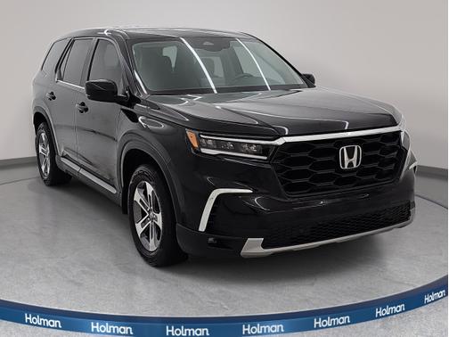 Crystal Black Pearl 2024 Honda Pilot