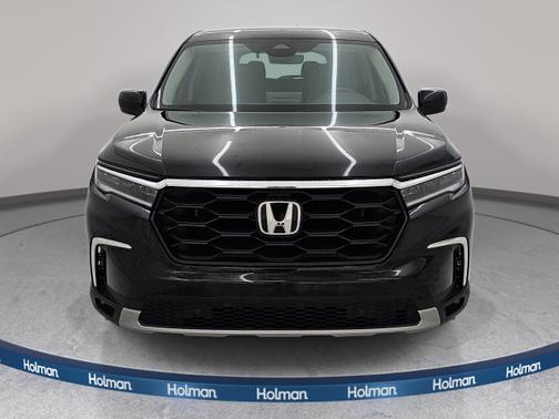 Crystal Black Pearl 2024 Honda Pilot