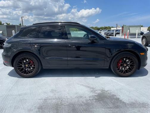2021 Porsche Macan GTS