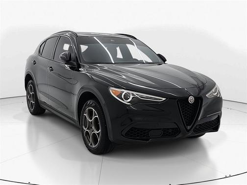 2022 Alfa Romeo Stelvio Sprint
