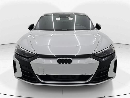 2024 Audi e-tron GT Premium Plus