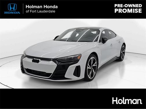 2024 Audi e-tron GT Premium Plus