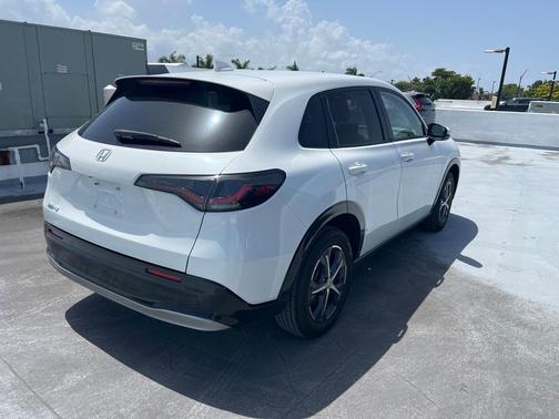 2024 Honda HR-V EX-L