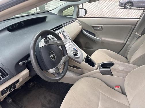 2014 Toyota Prius Four