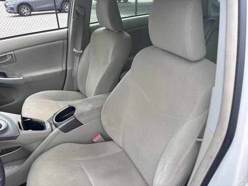 2014 Toyota Prius Four