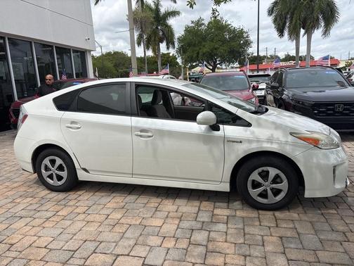 2014 Toyota Prius Four