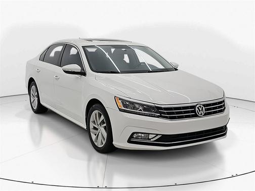 2018 Volkswagen Passat 2.0T SE