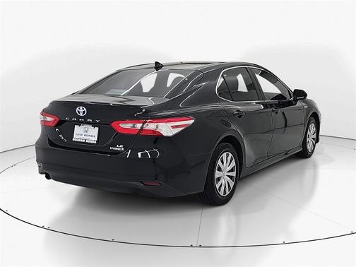 2020 Toyota Camry Hybrid LE