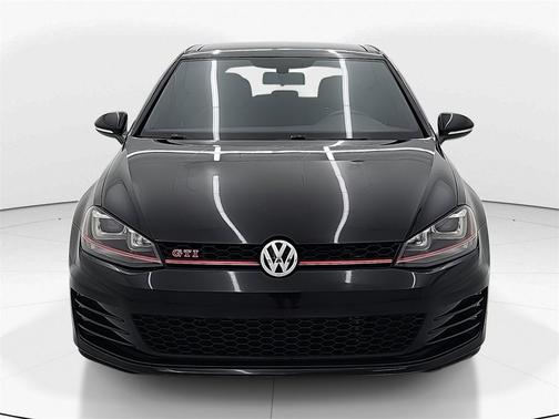 2016 Volkswagen Golf GTI 2.0T SE w/Performance Package 4-Door