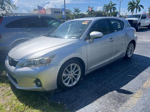 2013 Lexus CT 200h Base
