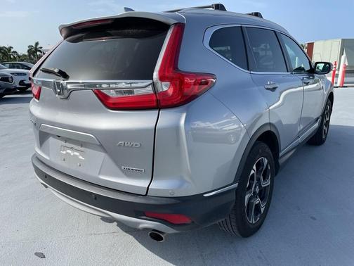 2017 Honda CR-V Touring