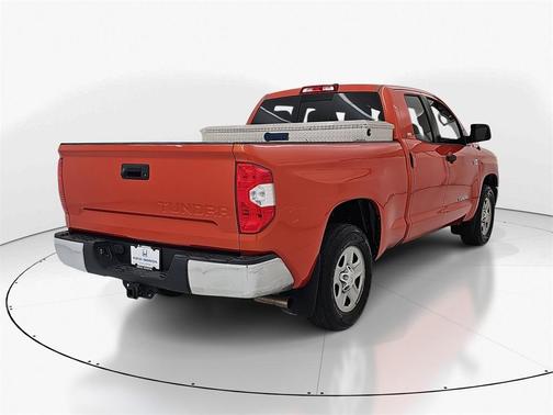 2017 Toyota Tundra SR5