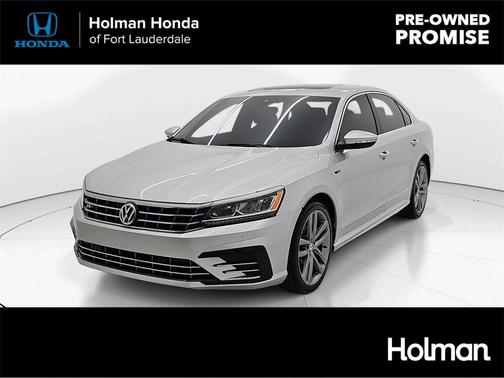 2019 Volkswagen Passat 2.0T SE R-Line