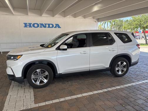 2023 Honda Pilot EX-L 8-Passenger