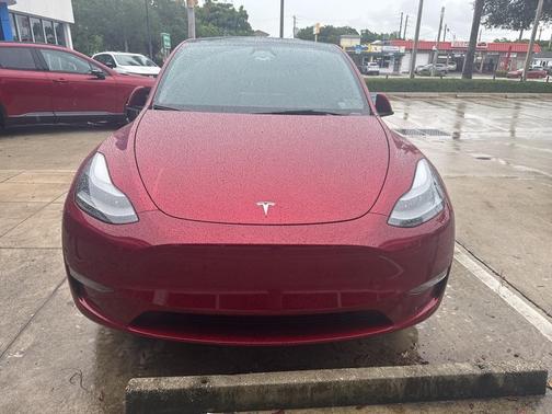 2024 Tesla Model Y Long Range