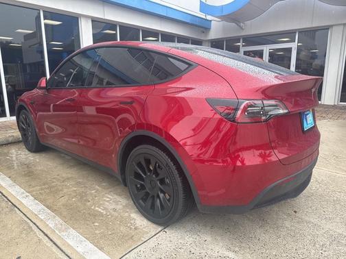 2024 Tesla Model Y Long Range