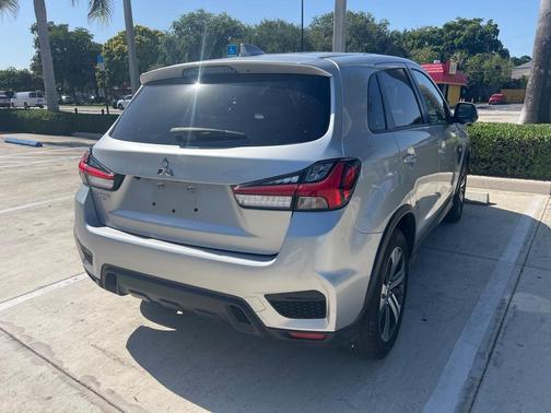 2022 Mitsubishi Outlander Sport 2.0 ES