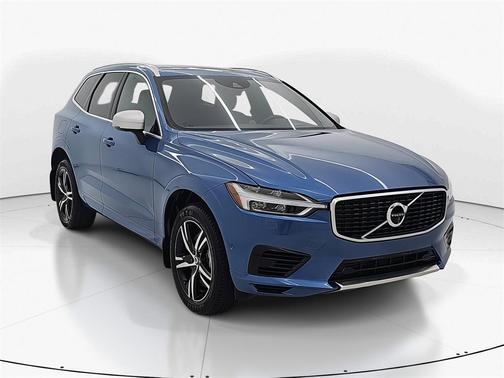 2019 Volvo XC60 Recharge Plug-In Hybrid T8 R-Design