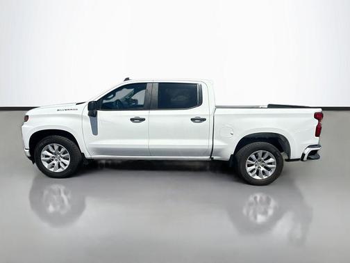 Summit White 2022 Chevrolet Silverado 1500 Limited Custom