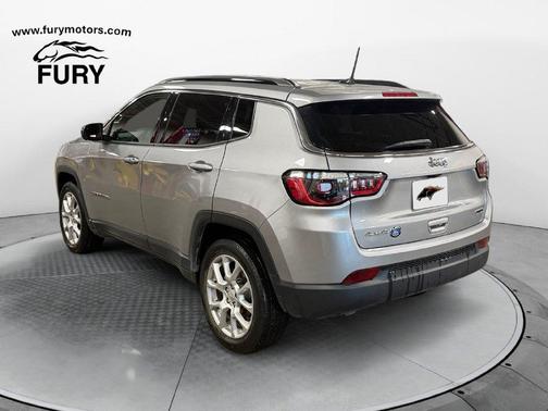 Billet Silver Metallic Clearcoat 2023 Jeep Compass Latitude Lux