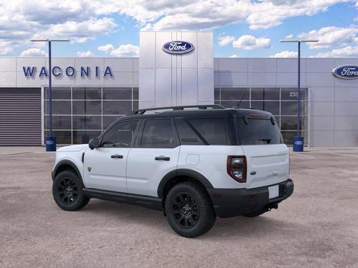 Space White Metallic 2026 Ford Bronco Sport Badlands