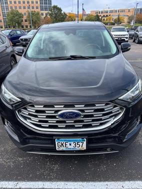 Agate Black Metallic 2019 Ford Edge Titanium