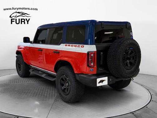 Oxford White 2026 Ford Bronco Stroppe Edition