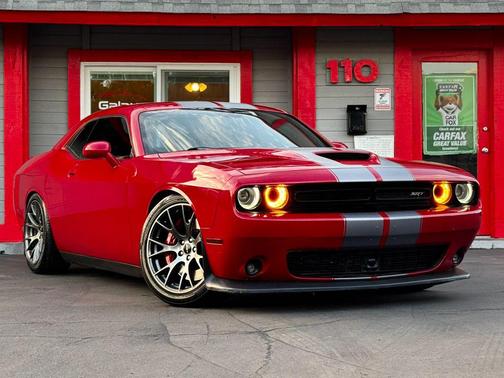 Redline Red Tricoat Pearl 2015 Dodge Challenger SRT 392
