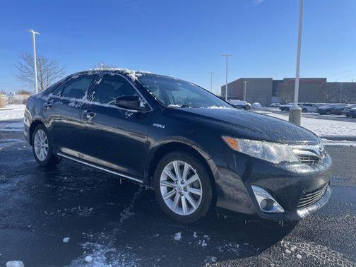2014 Toyota Camry Hybrid XLE