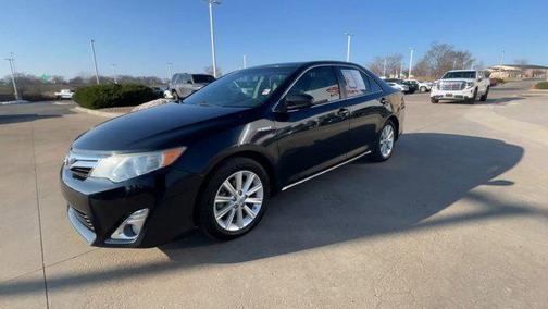 2014 Toyota Camry Hybrid XLE