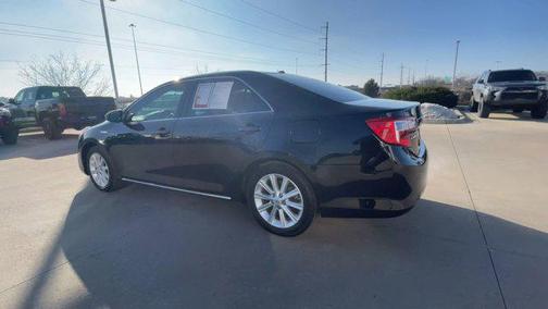 2014 Toyota Camry Hybrid XLE