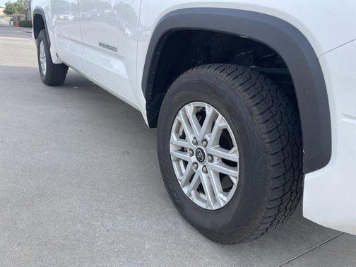 2022 Toyota Tundra SR5