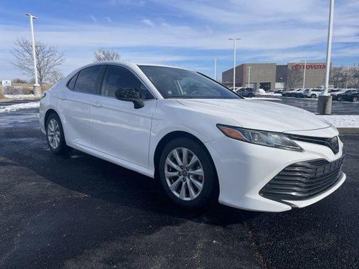2019 Toyota Camry LE