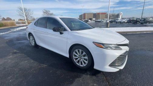 2019 Toyota Camry LE