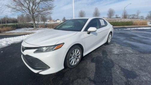 2019 Toyota Camry LE
