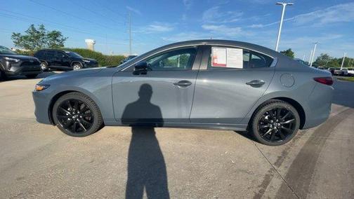 2023 Mazda Mazda3 2.5 S Carbon Edition
