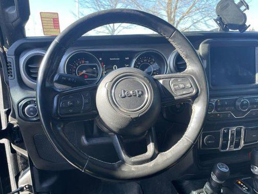 2021 Jeep Gladiator Sport