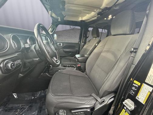 2021 Jeep Gladiator 80th Anniversary 4x4