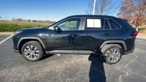 2024 Toyota RAV4 Hybrid XLE Premium