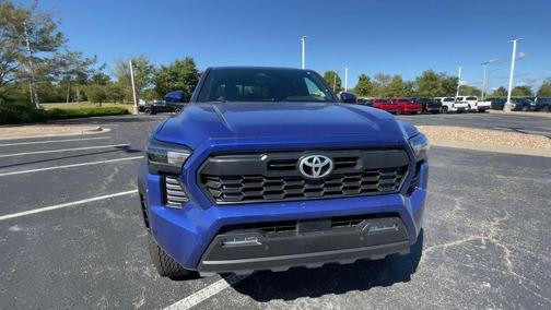 2025 Toyota Tacoma TRD Off Road