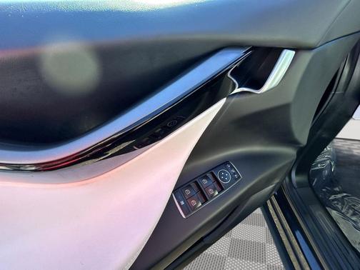 2020 Tesla Model X Long Range Plus Dual Motor All-Wheel Drive