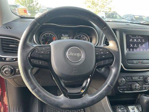 2019 Jeep Cherokee Altitude