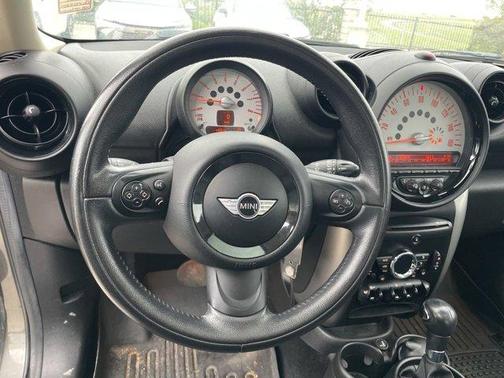 2013 MINI Countryman Cooper