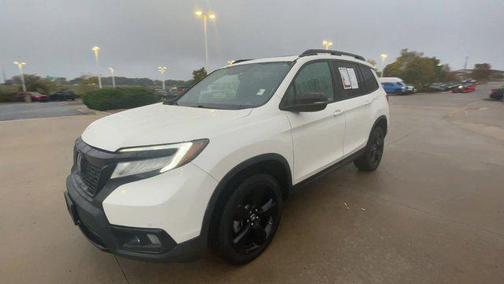 2019 Honda Passport Elite
