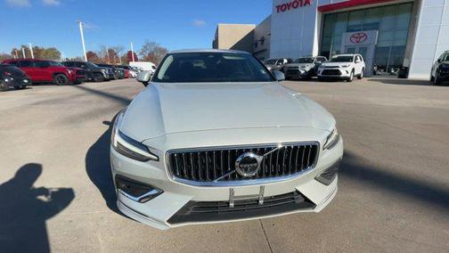 2019 Volvo S60 T5