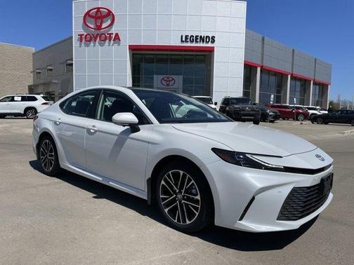 2025 Toyota Camry XLE