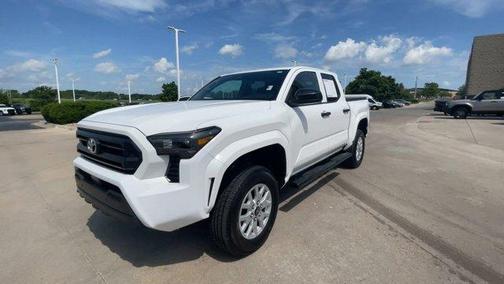 2025 Toyota Tacoma SR