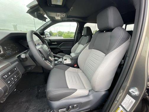 2024 Toyota Tacoma Hybrid TRD