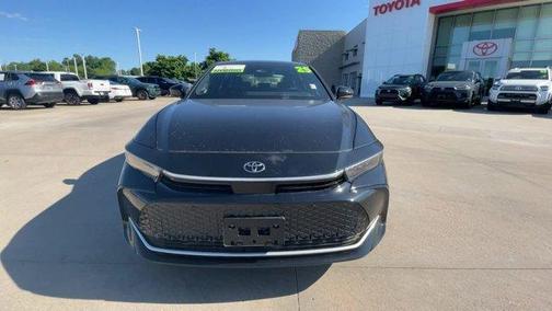 2025 Toyota Crown NIGHTSHADE