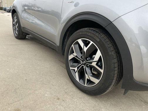 2022 Kia Sportage EX